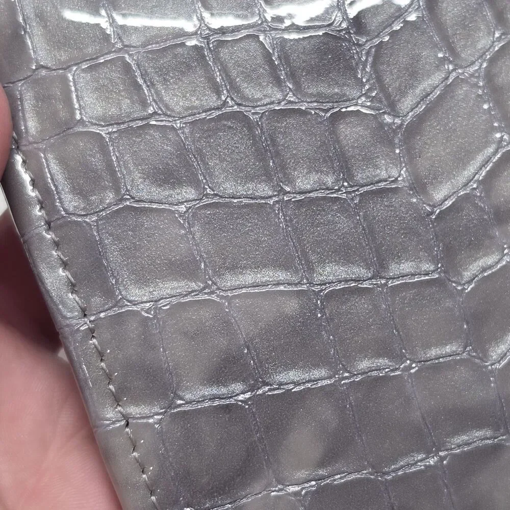 Brighton Bellissimo Heart Folio Wallet Gray Patent Leather Crocodile Embossed